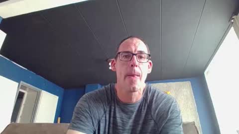 Snapshot of handsomeguy4ever chatting on December 2025 10:53:01 AM handsomeguy4ever online show from December 2025 10:53:01 AM