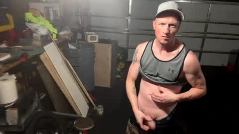 Snapshot of handsomerob42 chatting on July 2026 07:35:02 AM handsomerob42 online show from July 2026 07:35:02 AM