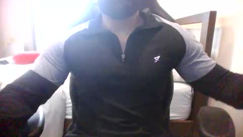 Snapshot of handyman732438 chatting on February 2026 11:50:01 AM handyman732438 online show from February 2026 11:50:01 AM