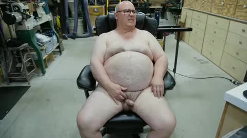 Handyman Chub online show from April 2026 08:04:01 AM