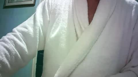 handymanforyou177322 online show from April 2026 10:22:01 PM