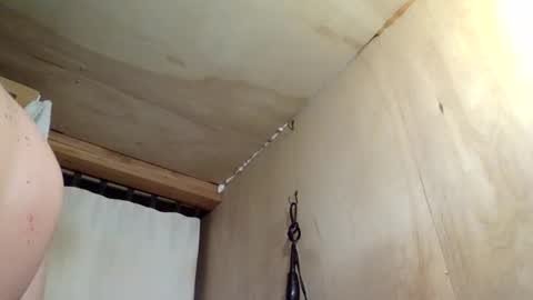 Snapshot of handywoody chatting on February 2026 10:47:01 AM handywoody online show from February 2026 10:47:01 AM