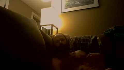 hangitoutplease online show from February 2026 10:38:01 AM