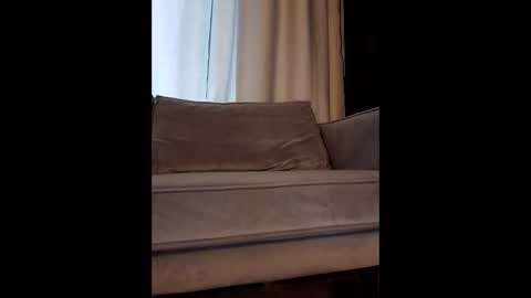 Snapshot of hank0009 chatting on February 2026 08:27:02 AM hank0009 online show from February 2026 08:27:02 AM