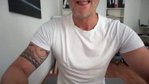 hanky online show from September 2025 06:57:02 AM