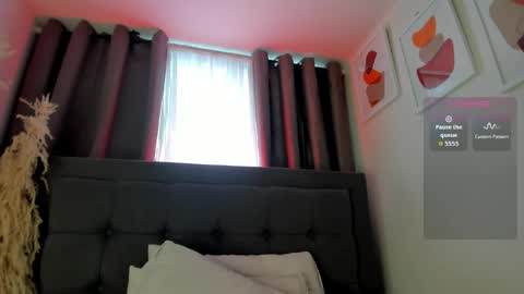 Hanna Baker online show from May 2026 02:43:01 PM