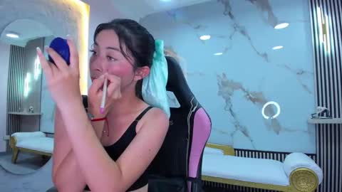 Hanna online show from September 2025 06:35:02 PM