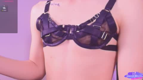 Snapshot of hanna_evanns_ chatting on November 2025 08:22:02 PM Hanna online show from November 2025 08:22:02 PM