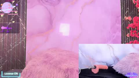 Hanna online show from November 2025 08:21:02 PM