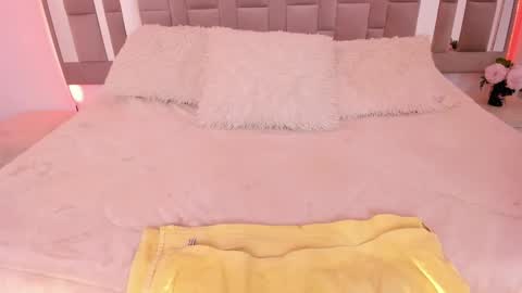  im Hanna online show from March 2025 04:07:02 PM