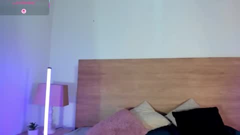 Snapshot of hanna_garciia chatting on December 2025 07:53:02 PM online show from December 2025 07:53:02 PM