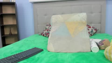 hanna_hornyx20 online show from July 2026 12:24:01 AM