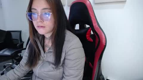 mara online show from April 2026 08:58:02 PM