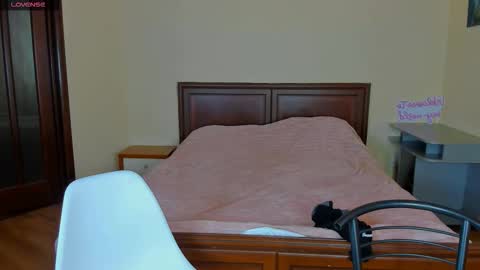 Snapshot of hanna_kitty_pank chatting on February 2026 09:20:01 AM hanna_kitty_pank online show from February 2026 09:20:01 AM