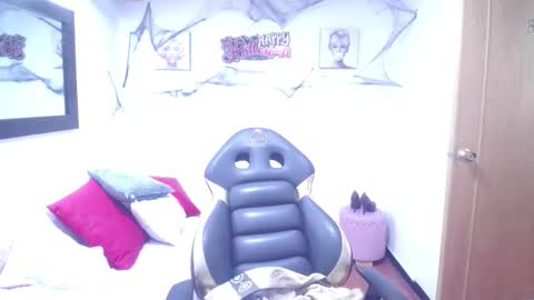 Snapshot of hanna_lamber chatting on October 2025 11:55:02 AM hanna_lamber online show from October 2025 11:55:02 AM