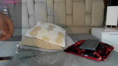 Snapshot of hanna_lens chatting on February 2025 06:13:01 PM Hanna lens online show from February 2025 06:13:01 PM