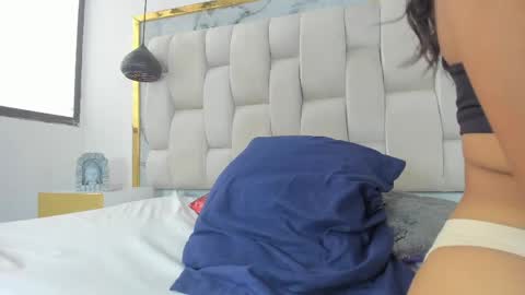 Hanna lens online show from May 2026 07:20:02 PM