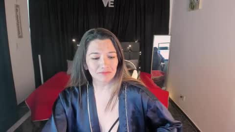 hanna_ma online show from September 2025 05:16:02 PM