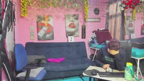 Hanna online show from May 2026 12:13:02 PM