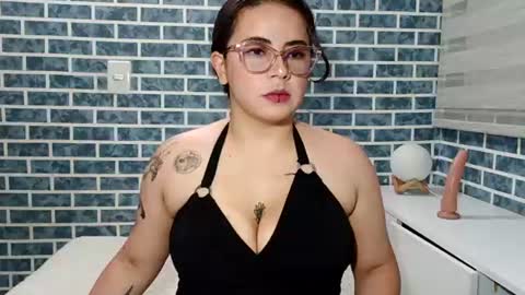 hanna_moons online show from June 2026 03:05:02 AM