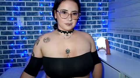 hanna_moons online show from June 2026 02:53:01 AM