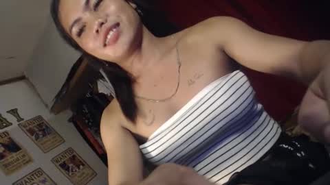 Snapshot of hanna_soojin chatting on February 2026 04:04:01 PM hanna online show from February 2026 04:04:01 PM