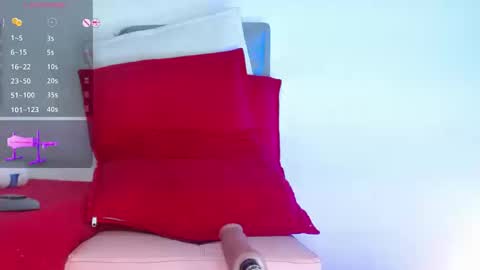 Hanna online show from September 2025 01:00:02 PM