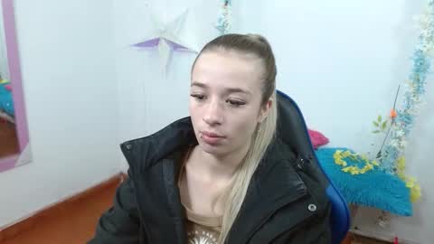 Hannah 027 online show from January 2026 10:09:02 AM