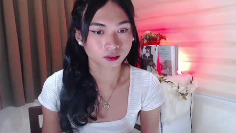 Snapshot of hannah_davis69 chatting on January 2025 08:43:01 PM Alex online show from January 2025 08:43:01 PM