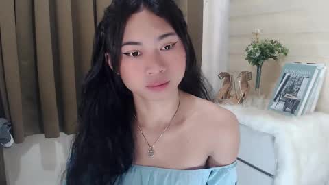 Snapshot of hannah_davis69 chatting on March 2025 01:12:01 AM Alex online show from March 2025 01:12:01 AM