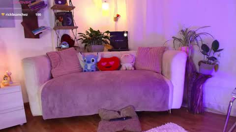 hannah_lovee online show from March 2026 03:33:02 AM