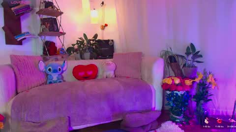 hannah_lovee online show from May 2026 02:31:01 AM