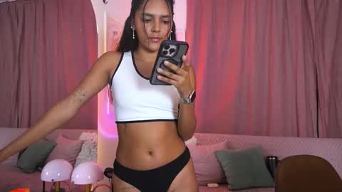 Snapshot of hannahcartter chatting on March 2026 12:06:02 AM HANNAH online show from March 2026 12:06:02 AM