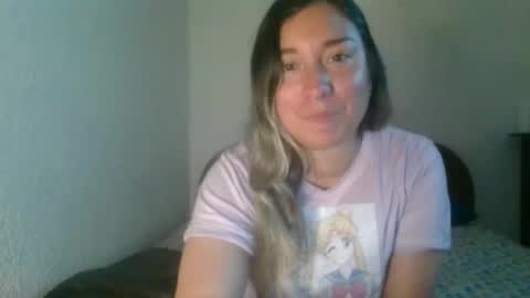 Snapshot of hannahevans2 chatting on December 2025 12:16:02 AM hannahevans2 online show from December 2025 12:16:02 AM