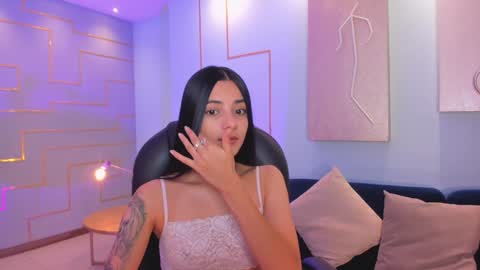 HANNAH J online show from February 2025 12:54:01 AM