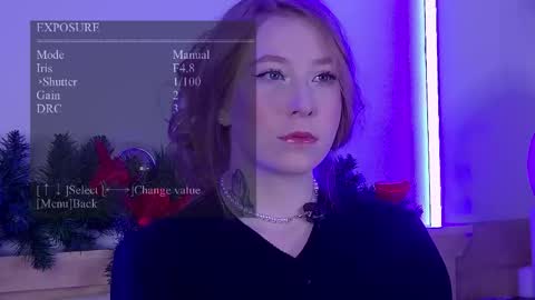 Snapshot of hannahmonttana chatting on December 2025 03:34:01 AM Pearl online show from December 2025 03:34:01 AM