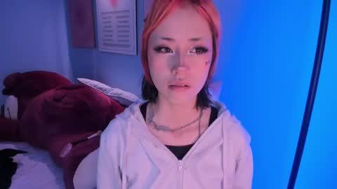 Hannah online show from May 2026 12:33:01 PM