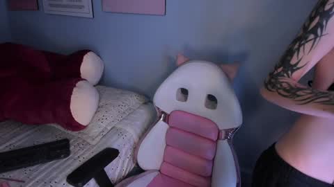 Hannah online show from May 2026 04:23:02 PM