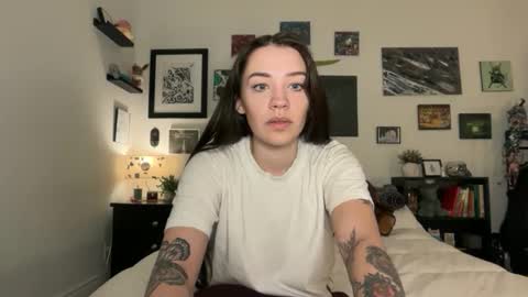 Snapshot of hannahtaylorr chatting on February 2026 07:08:02 PM Hannah Taylor online show from February 2026 07:08:02 PM