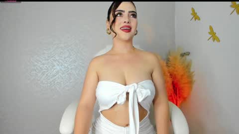 Camila online show from January 2025 01:58:01 AM