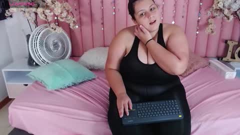 Hanna Venza online show from February 2026 03:03:02 AM