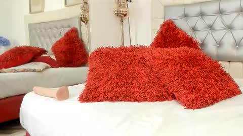 Hanna online show from October 2025 01:45:01 PM