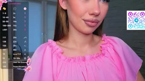 Hanna online show from October 2025 07:32:01 AM