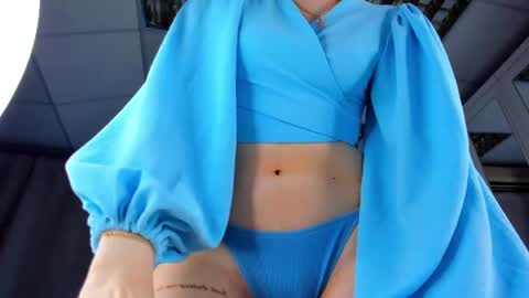 Hannavanilla online show from May 2026 08:33:02 AM