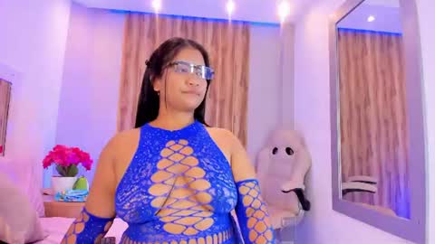 Hanna online show from July 2026 07:51:02 PM