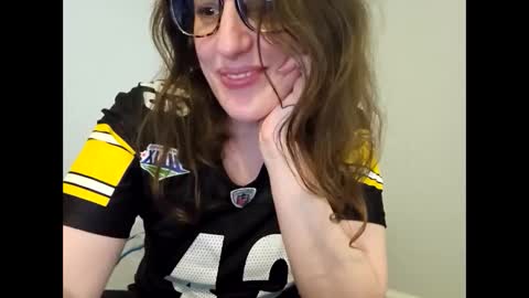 Sabrina online show from October 2025 07:12:01 PM