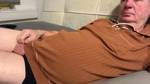 hans66760 online show from March 2025 07:48:01 PM