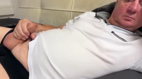 hans66760 online show from October 2025 06:09:01 PM