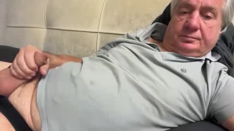 hans66760 online show from October 2025 12:22:01 AM