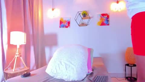 Snapshot of hanssmitt chatting on February 2026 07:00:02 PM HANS online show from February 2026 07:00:02 PM